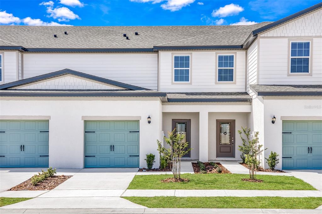 914 POPPY LANE