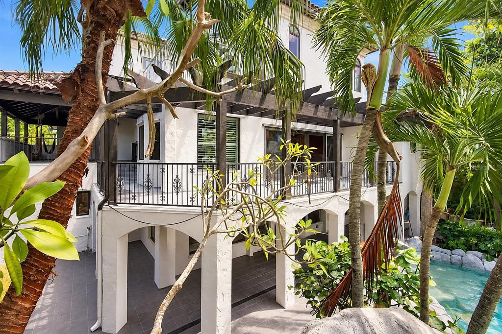 980 BAY ESPLANADE, CLEARWATER, FL — photo 5 of 30
