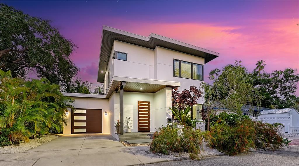543 COLUMBIA COURT