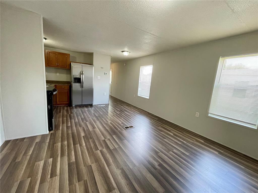 6334 EUGENE ACRES LANE, GIBSONTON, FL — photo 4 of 15