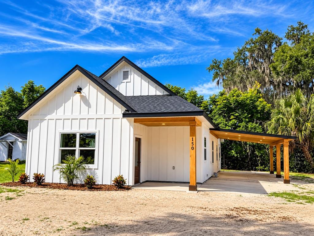 150 NW 2ND STREET