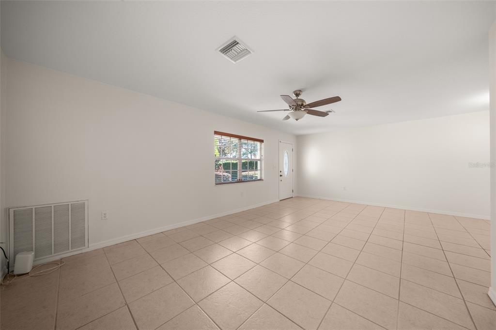 123 SWALLOW AVENUE, SEBRING, FL — photo 4 of 30