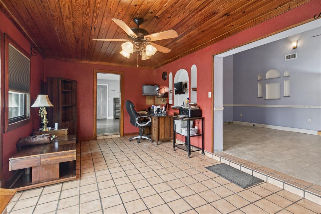 1815 KAREN BOULEVARD, SEBRING, FL — photo 4 of 16