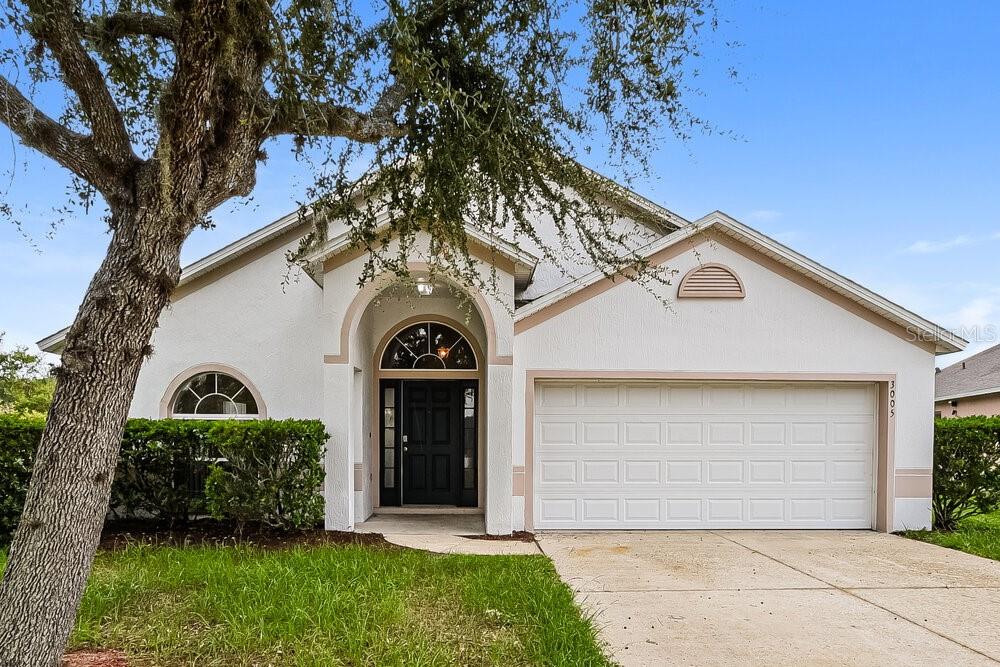 3005 LORIMER COURT