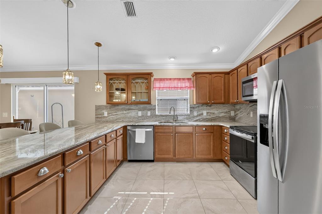 2114 MARLIN PLACE, THE VILLAGES, FL — photo 3 of 35