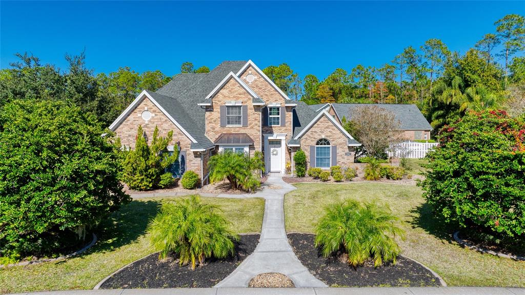 14 FOXFORDS CHASE