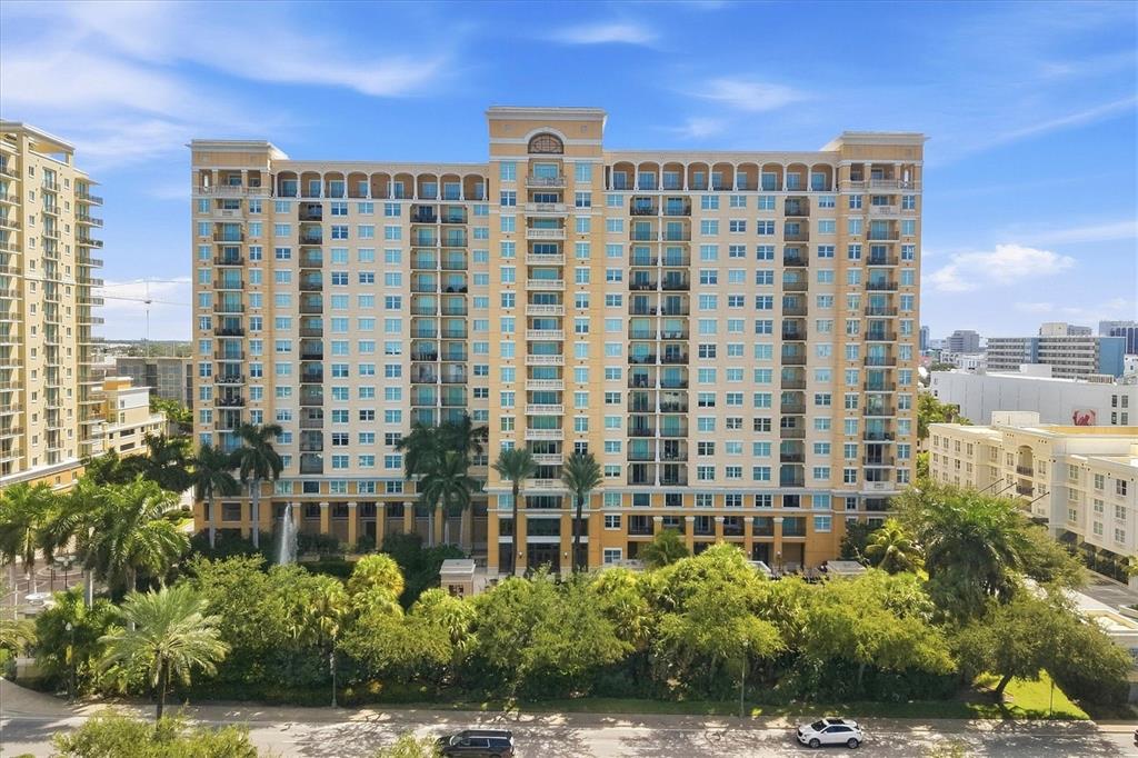 750 N TAMIAMI TRAIL UNIT 517, SARASOTA, FL — photo 2 of 30