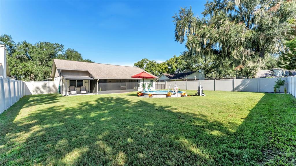 6352 BUTTERNUT DRIVE, LAKELAND, FL — photo 2 of 30