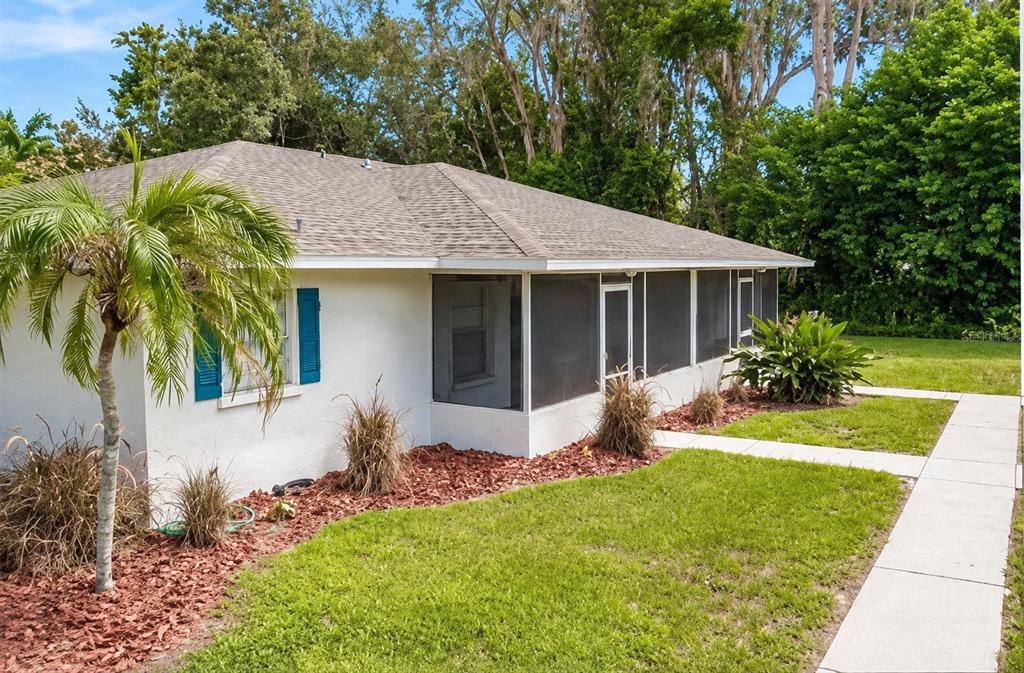 1613 28TH STREET W