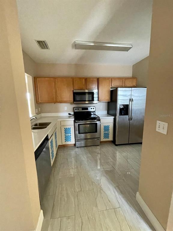 9505 NEWDALE WAY UNIT 201, RIVERVIEW, FL — photo 4 of 19