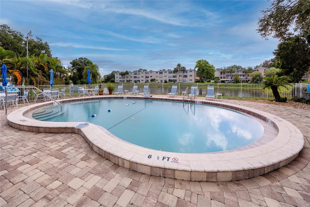 821 DELEON COURT UNIT 309, DUNEDIN, FL — photo 2 of 30
