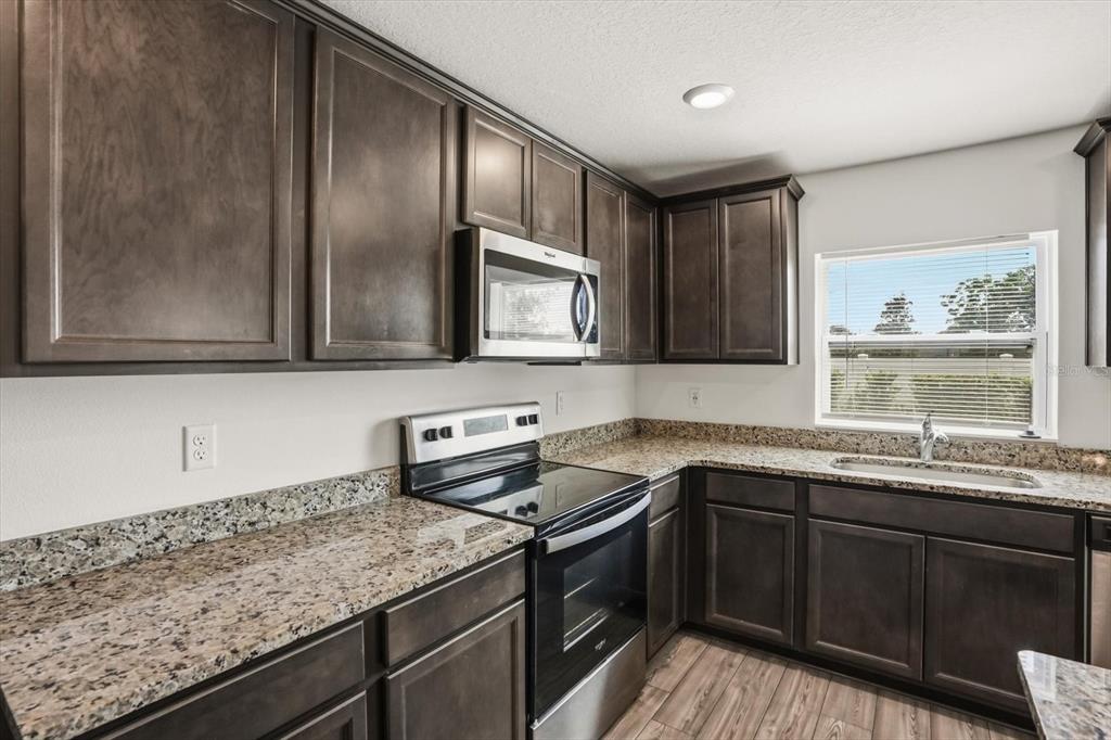 1758 WITHERNSEA COURT, TAVARES, FL — photo 5 of 23
