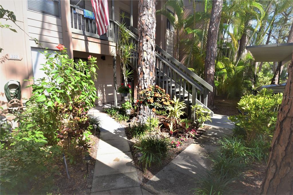 1716 GLENHOUSE DRIVE UNIT GL323