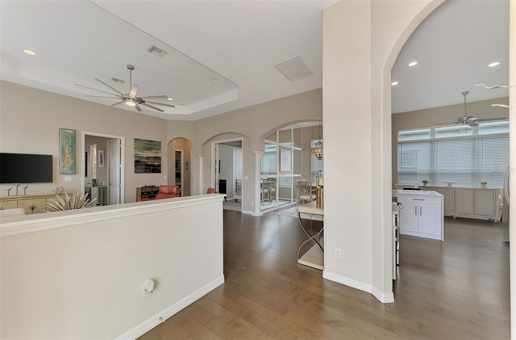 2084 MATTAMY COURT, VENICE, FL — photo 5 of 30
