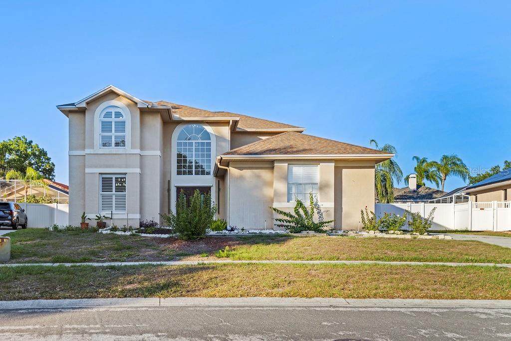 811 SANDCASTLE CIRCLE