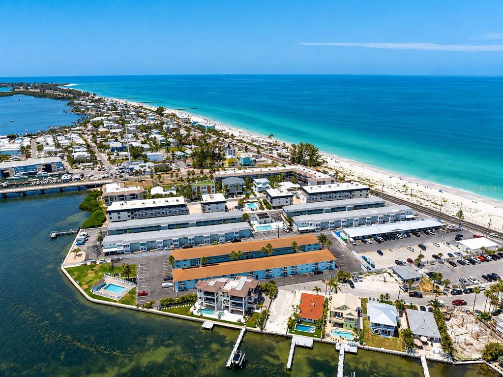 611 GULF DRIVE N UNIT A15, BRADENTON BEACH, FL — photo 2 of 38