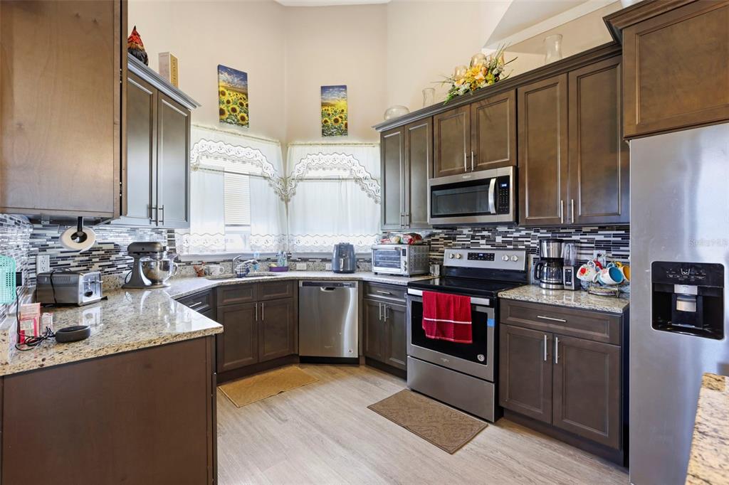 229 CIMARRON DRIVE, POINCIANA, FL — photo 5 of 28