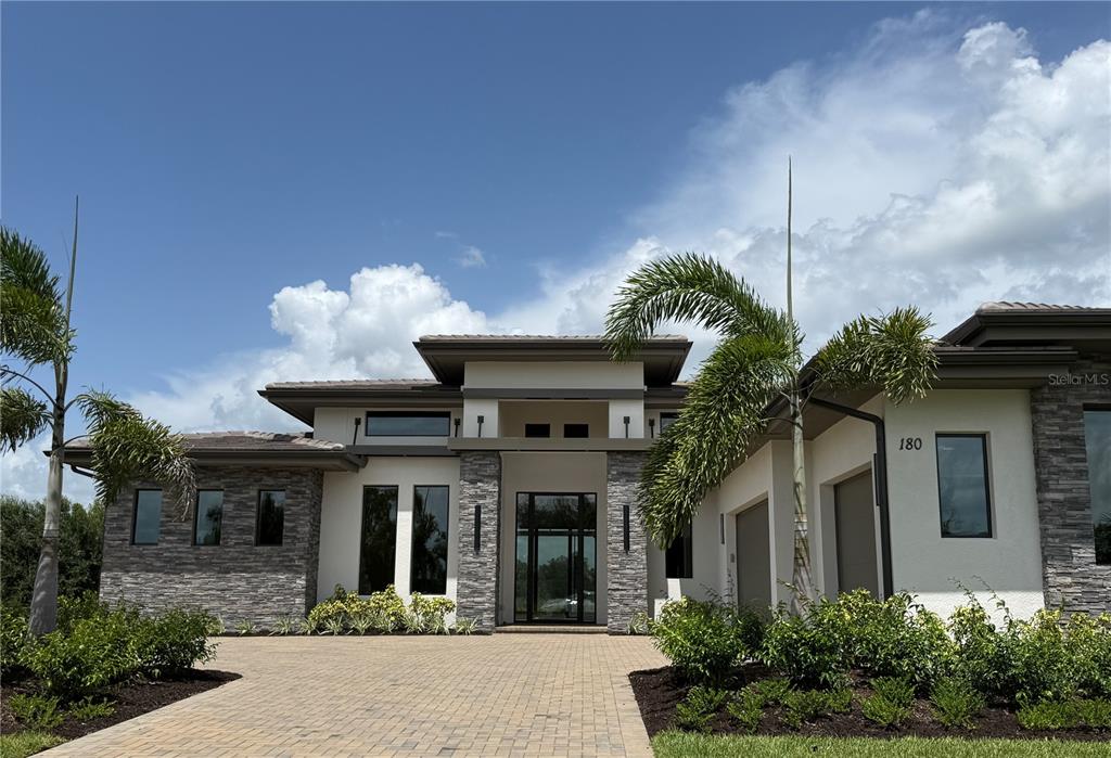 180 BLUE MIST WAY