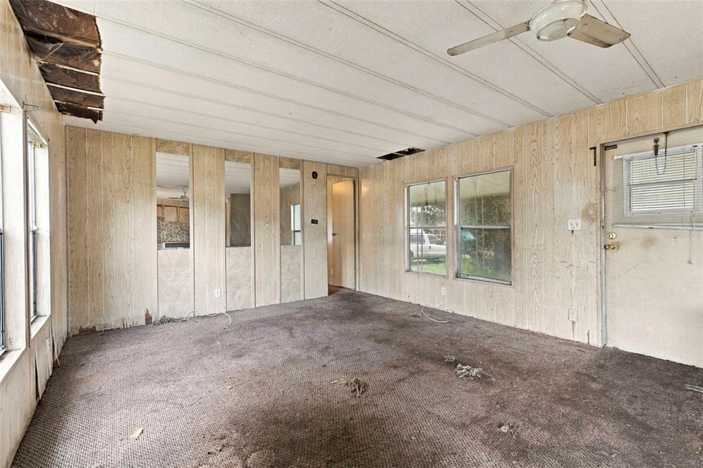6322 NEW YORK STREET, ZEPHYRHILLS, FL — photo 4 of 26