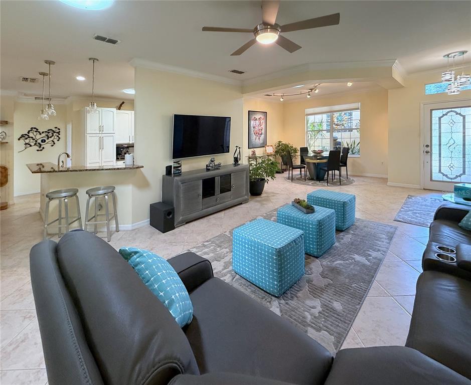 157 SORRENTO ROAD, POINCIANA, FL — photo 5 of 30