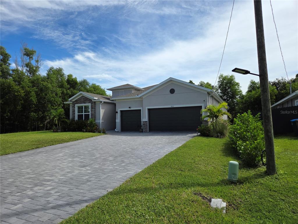 4513 NW 35TH AVENUE, CAPE CORAL, FL — photo 4 of 18