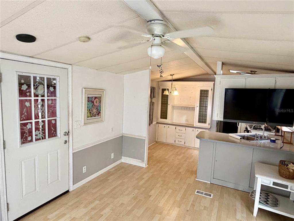 3000 CLARCONA ROAD UNIT 605, APOPKA, FL — photo 3 of 10