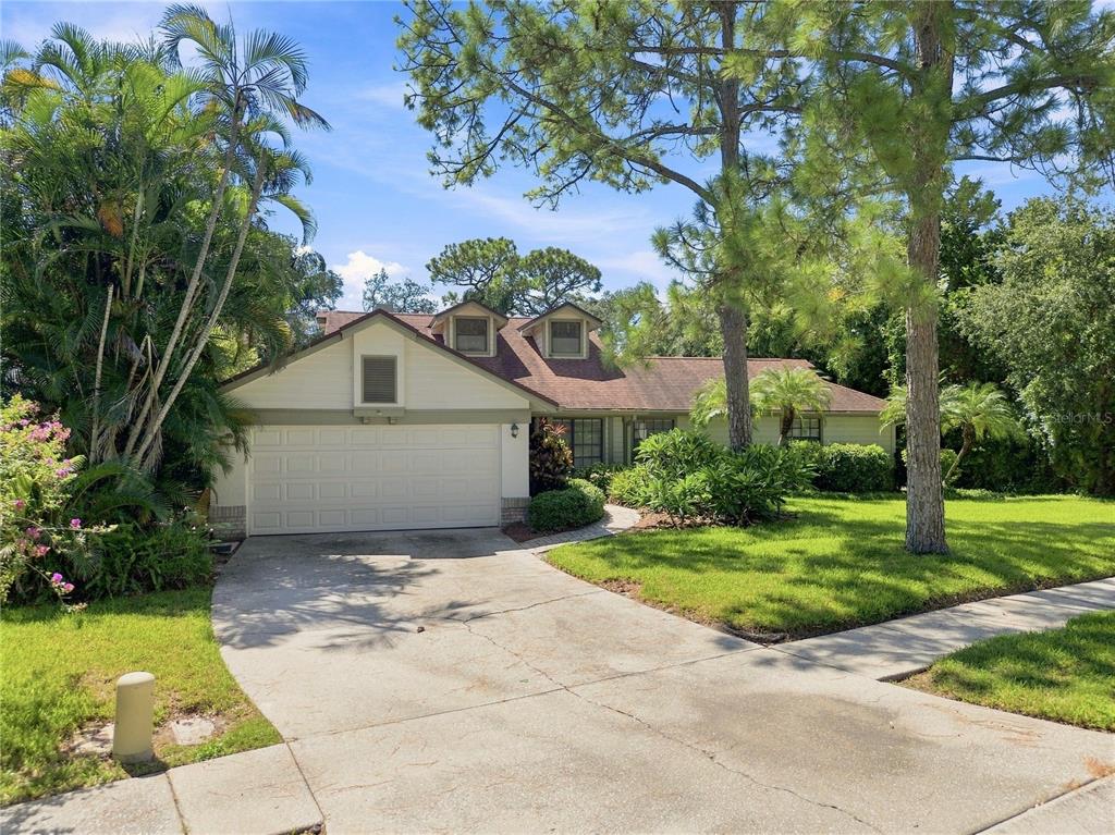 2942 LONGBROOKE WAY, CLEARWATER, FL — photo 2 of 30