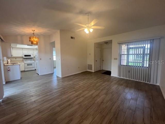 1052 DEER HOLLOW BOULEVARD, SARASOTA, FL — photo 5 of 16