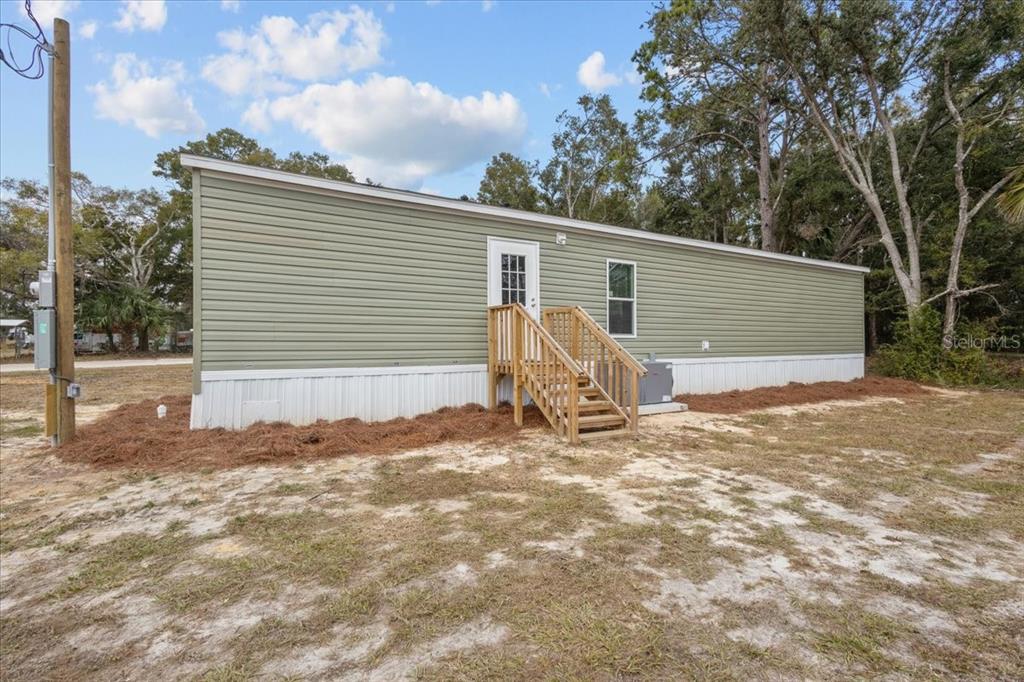 1231 NW 11TH DRIVE