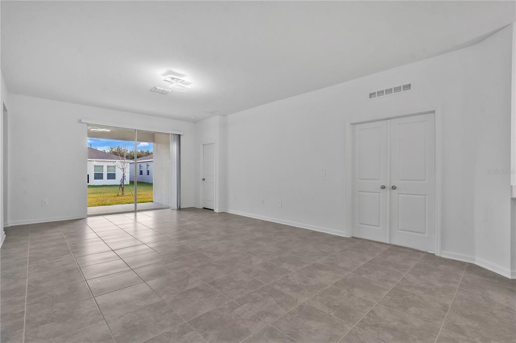 393 KAYDEN COVE, WINTER HAVEN, FL — photo 4 of 35