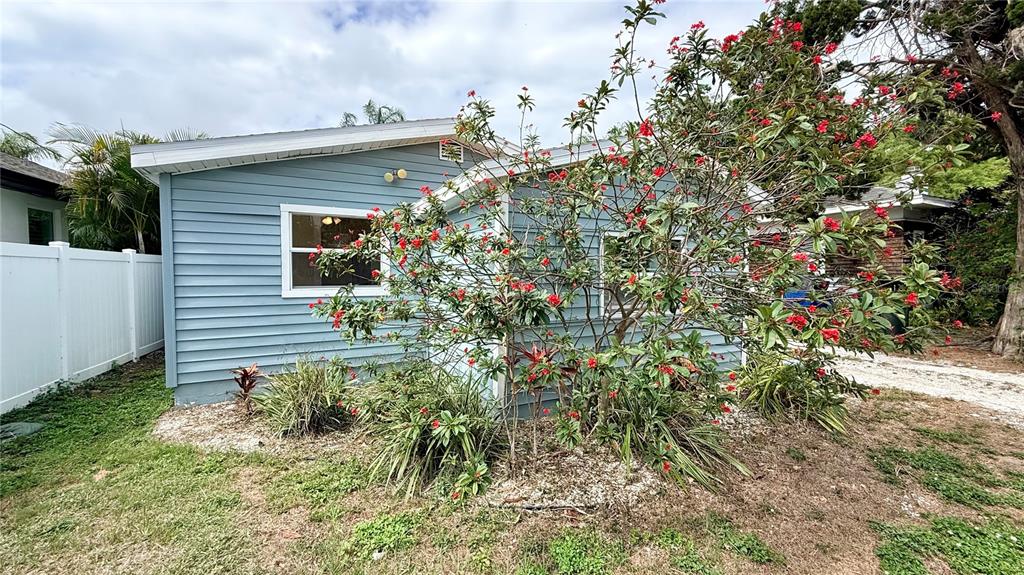 1016 ROSERY ROAD NW