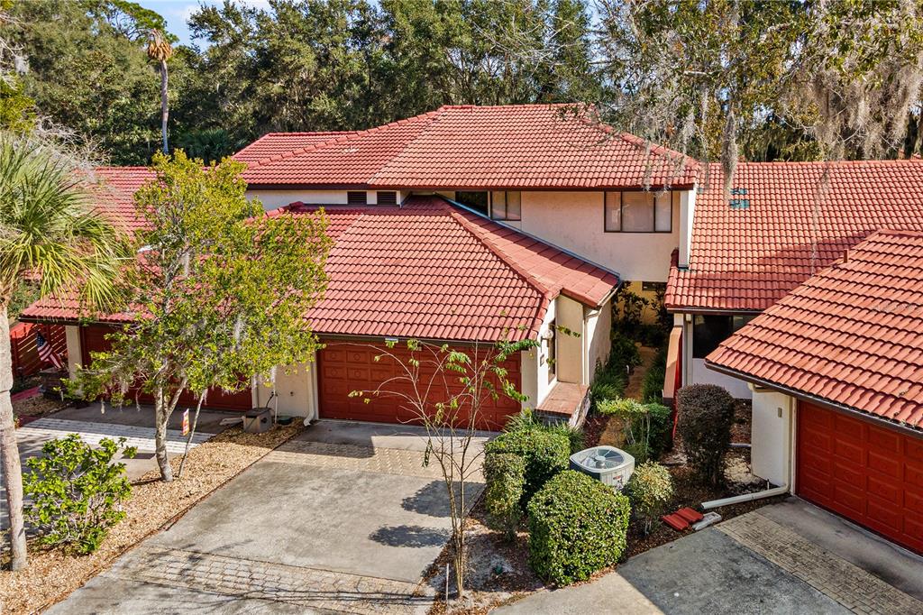 402 CLUSTERWOOD DRIVE