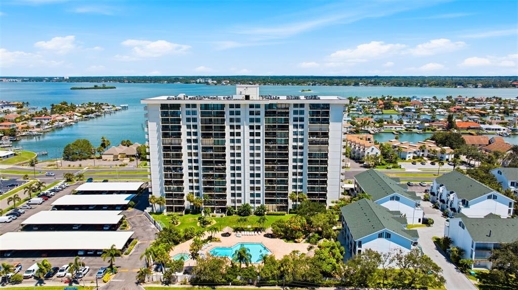 400 ISLAND WAY UNIT 701, CLEARWATER BEACH, FL — photo 3 of 30