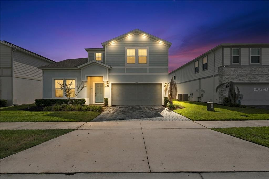 3707 LANA AVENUE, DAVENPORT, FL — photo 2 of 30