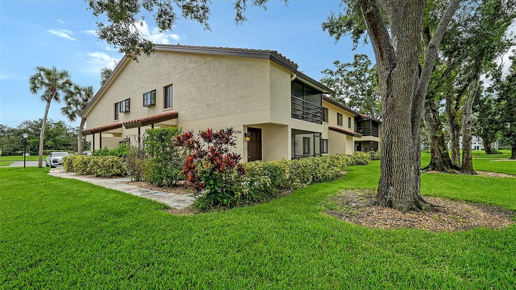 5785 GARDENS DRIVE UNIT 5785