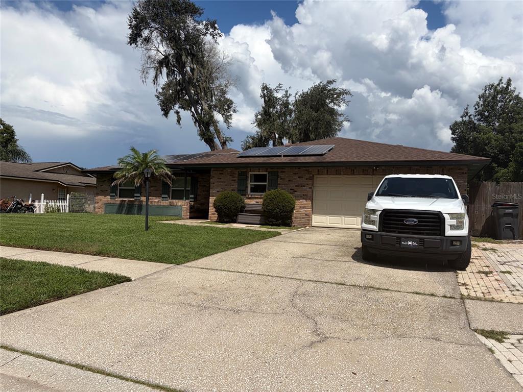 814 SHANGRI LA DRIVE, SEFFNER, FL — photo 3 of 4