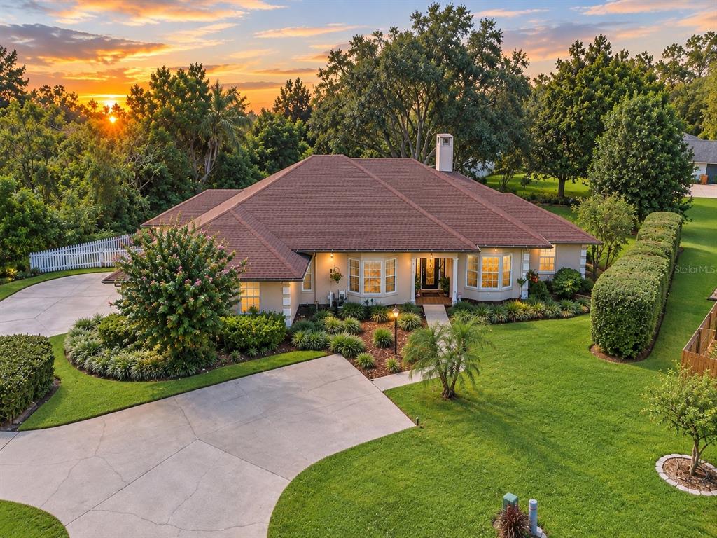 8732 SPRING COURT