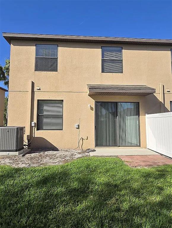 10259 VILLA PALAZZO COURT, TAMPA, FL — photo 4 of 30