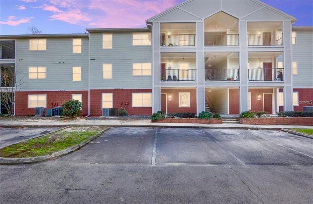 2360 SW ARCHER ROAD UNIT 915