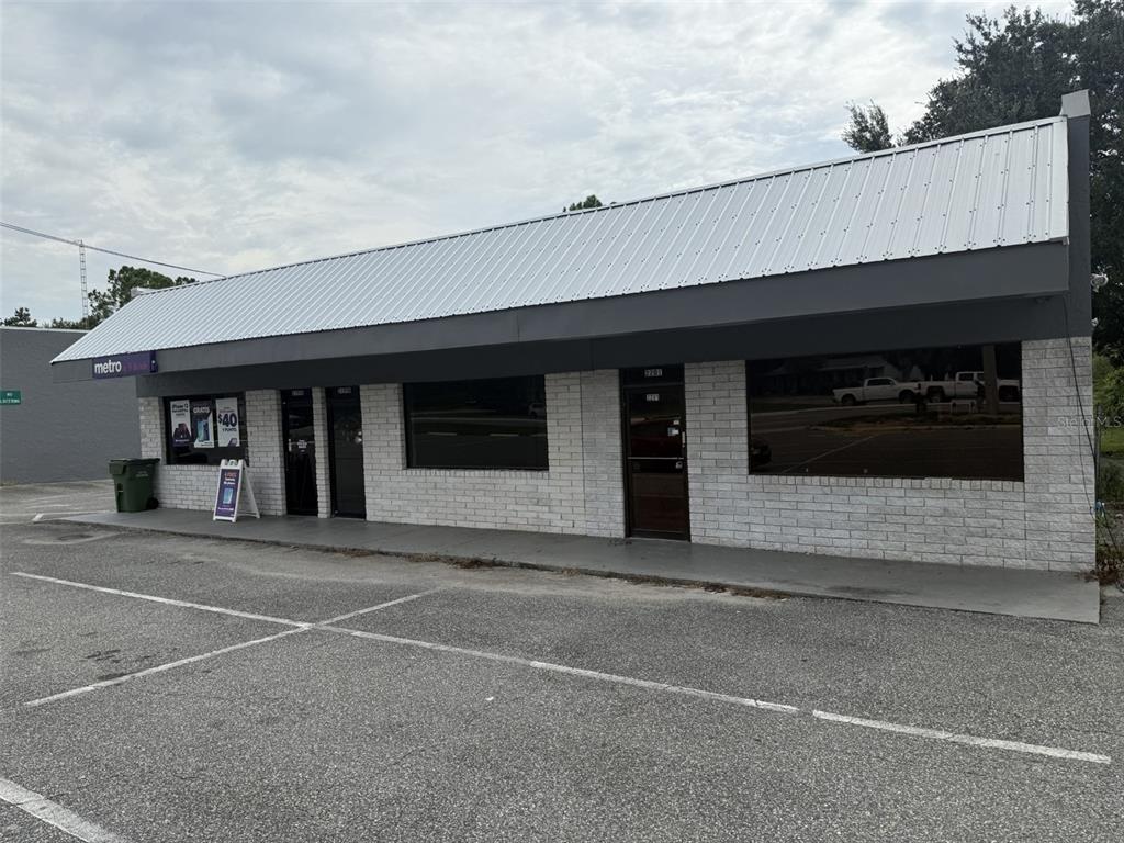 2115 CITRUS BOULEVARD