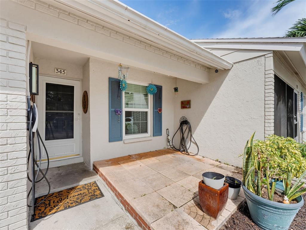345 PLYMOUTH STREET, SAFETY HARBOR, FL — photo 4 of 69