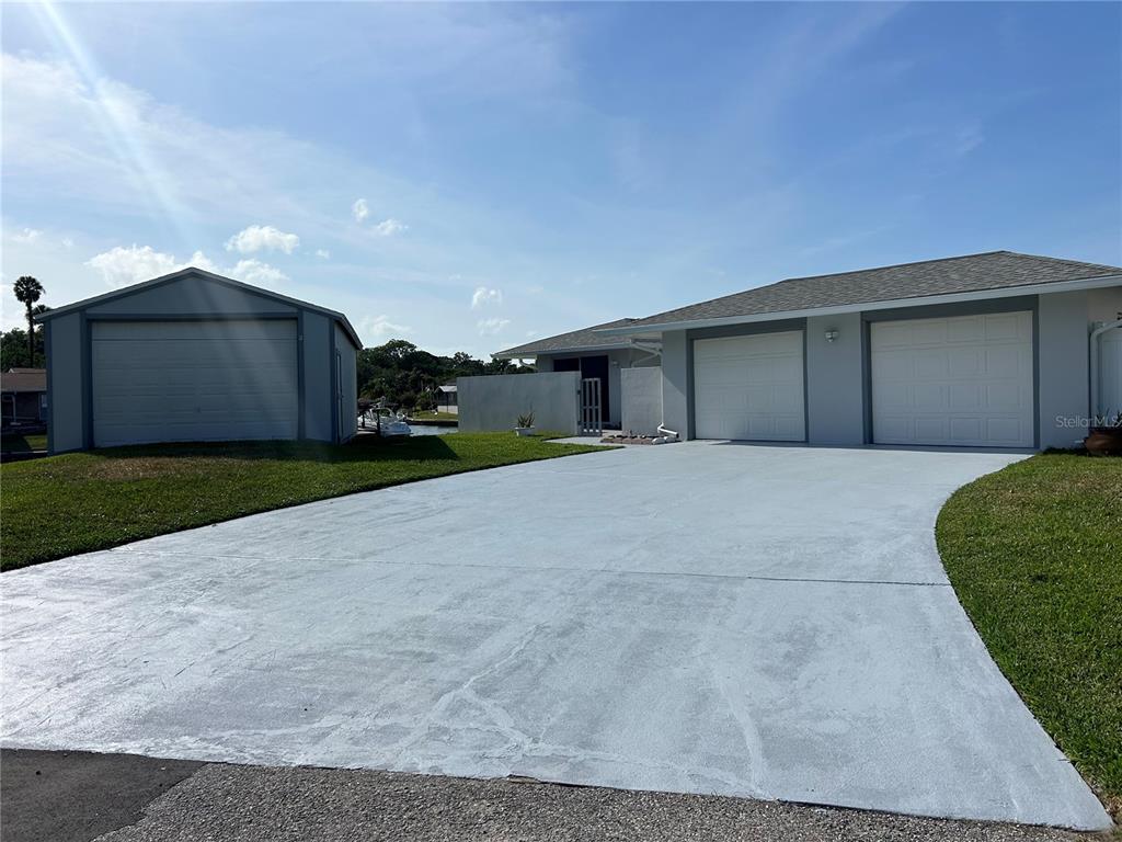 9 CASTLE COURT, PALM COAST, FL — photo 3 of 30