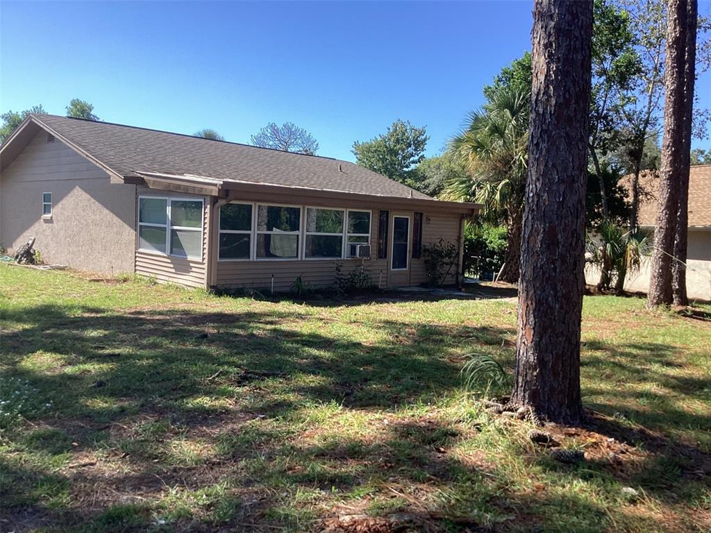 8445 DUNNELLON ROAD, WEEKI WACHEE, FL — photo 4 of 16