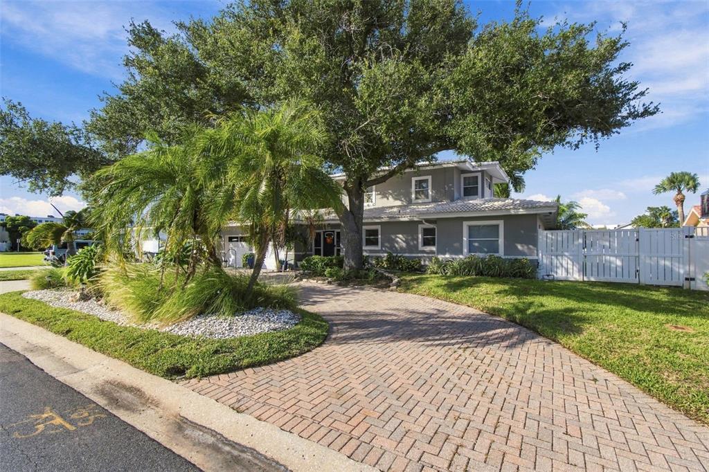 5411 ALOHA DRIVE, ST PETE BEACH, FL — photo 3 of 30