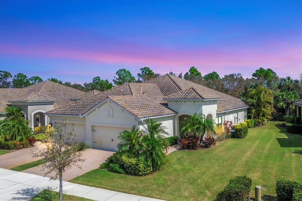 1222 COLLIER PLACE