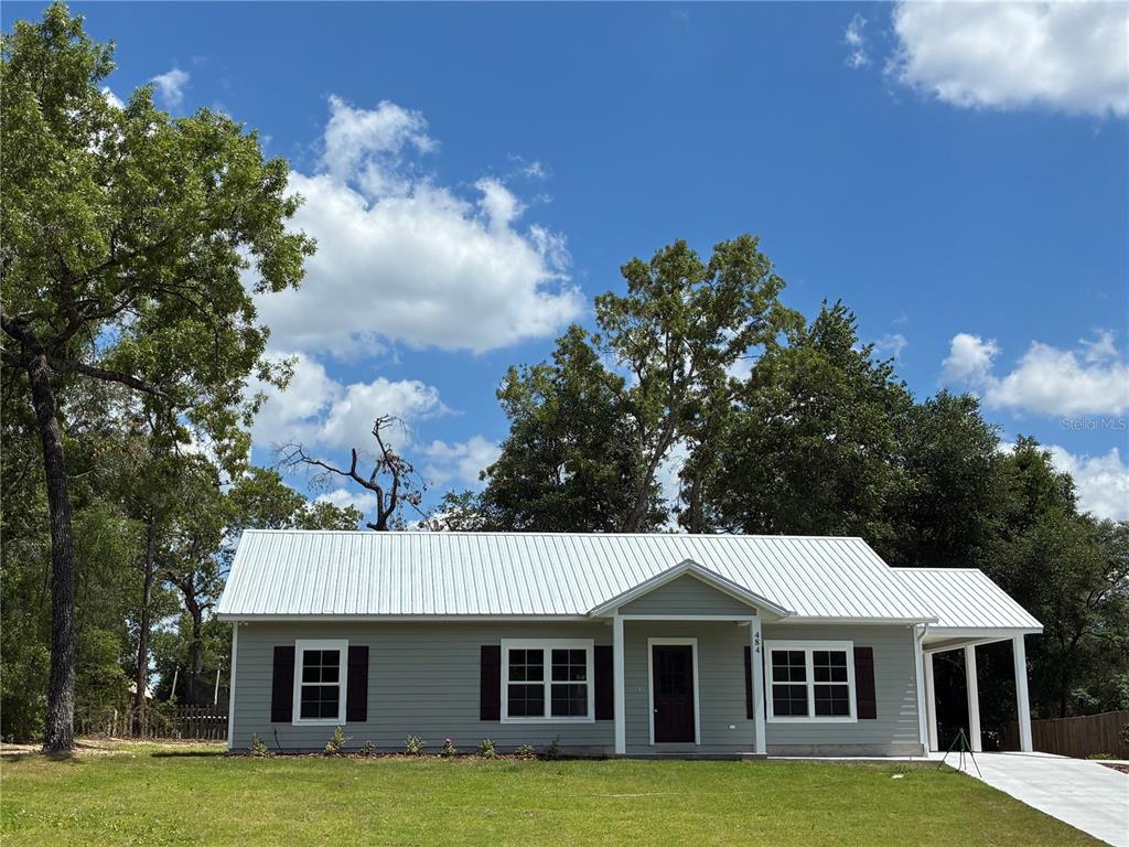 484 SE 44TH STREET