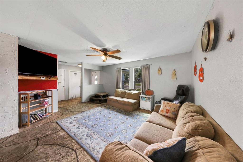 12023 MAHOGANY DRIVE, HUDSON, FL — photo 4 of 20