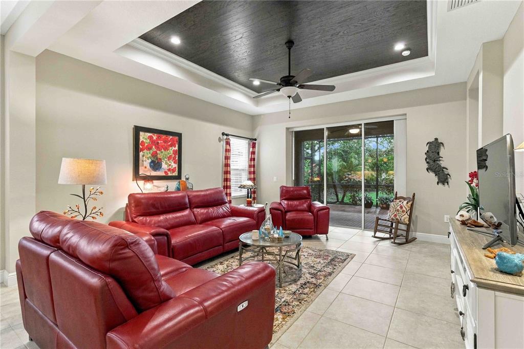 6964 WHITE WILLOW COURT, SARASOTA, FL — photo 4 of 30