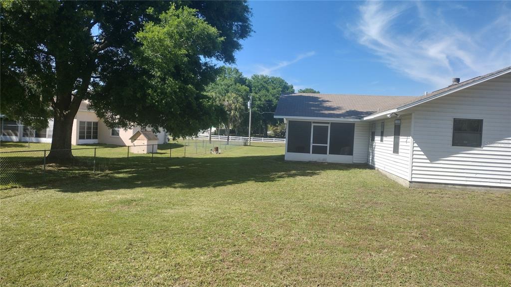 14570 SE 96TH COURT, SUMMERFIELD, FL — photo 5 of 30