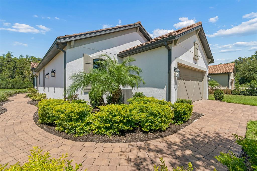 4333 CAIROLI COURT